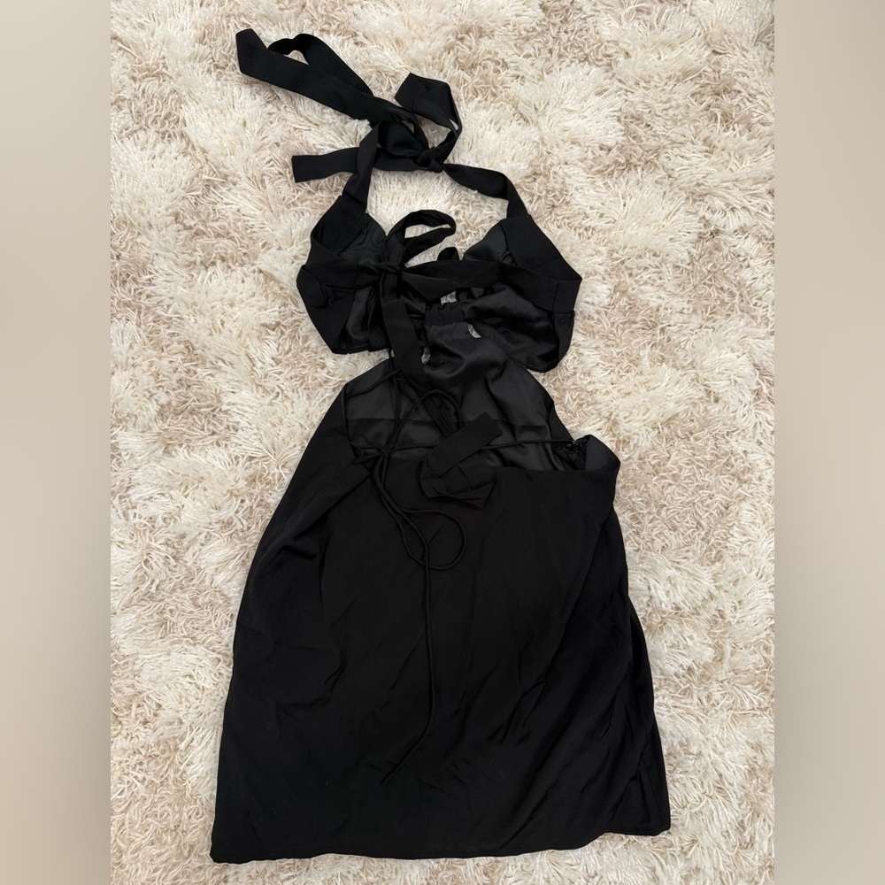 SHEIN Black Halter Cut-Out Mini Dress Open Back Slit - NWOT - Picture 2 of 5
